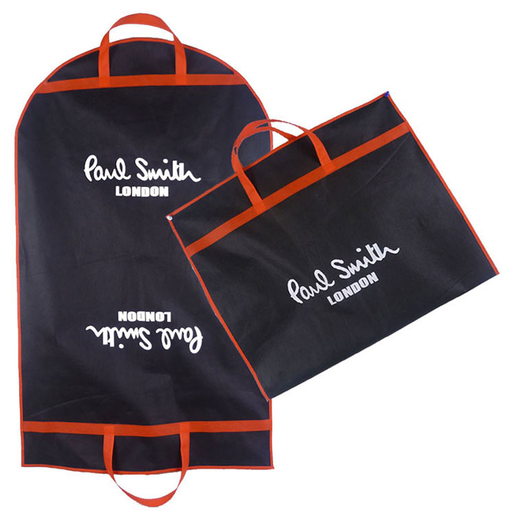 foldable-garment-bags_496401.jpg