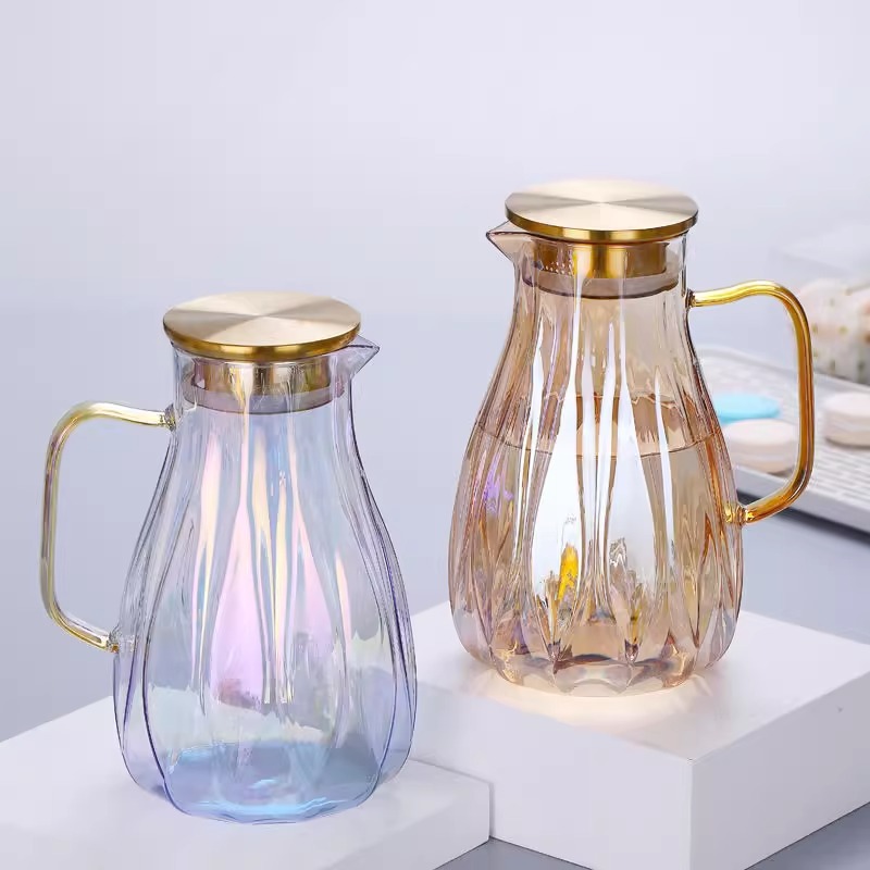 Why Are Glass Jugs the Perfect Blend of Style and Function?