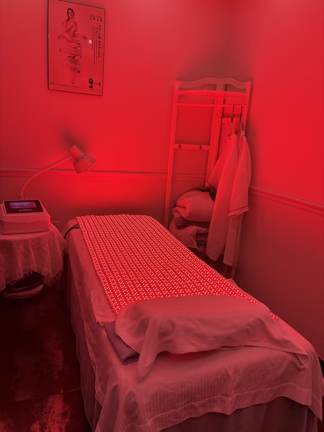 Best Red Light Therapy Devices for Skin Health and Pain Relief