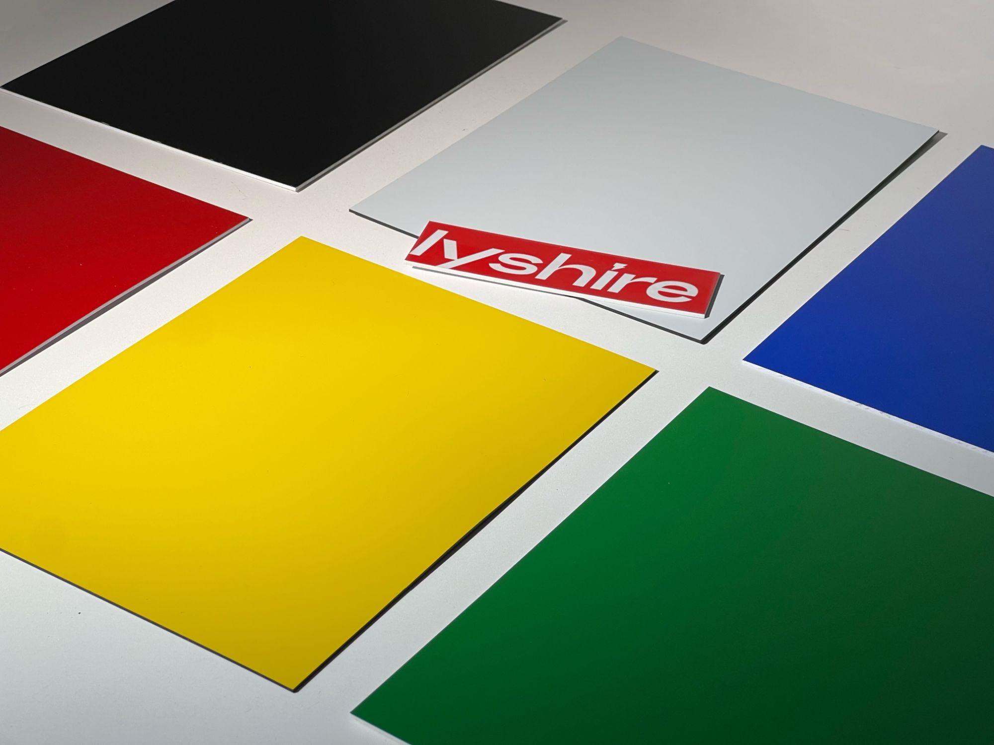 Bulk Laserable Plastic Sheet Solutions for Versatile Crafting and Industrial Needs